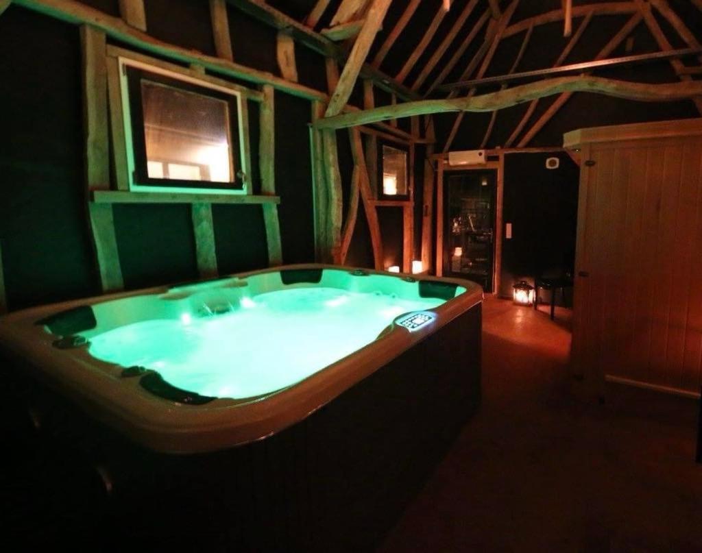Gite De La Chapelle Option Spa Verchocq Exteriör bild
